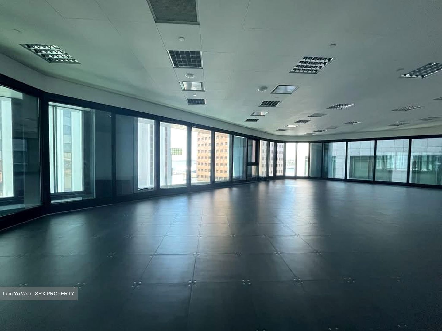 Hub Synergy Point (D2), Office #534075891